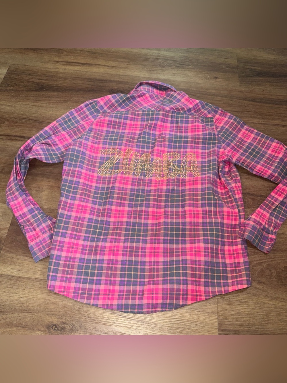Zumba Wear Lovely Studded Logo Button Down Shirt Small Checks Long Sleeve Pink